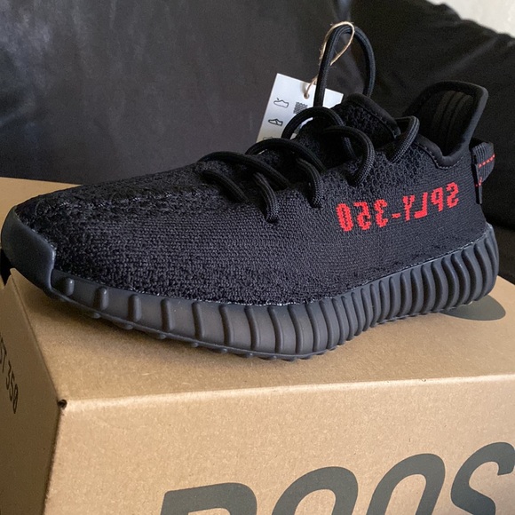 Yeezy Boost 350 - Picture 2 of 3